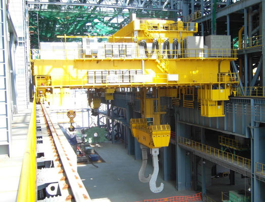 Tipo 74 de 50 toneladas de 35 toneladas Ton Double Beam Bridge Foundry Crane With Cabin Control de QDY