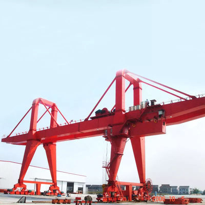 5 resistentes - o pórtico de borracha Crane For Outdoor do pneumático de 500t RTG encaixotou a forma